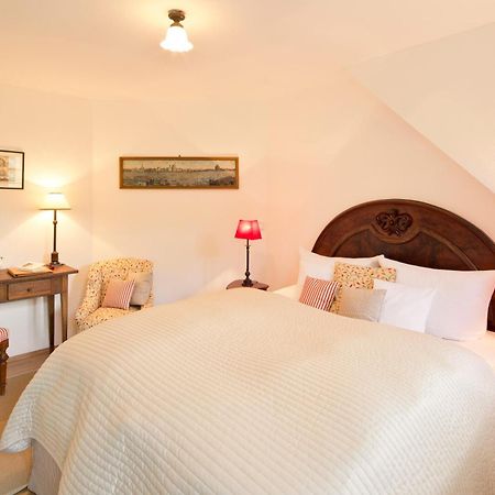 Romantik Hotel Landhaus Baerenmuehle Frankenau Bilik gambar