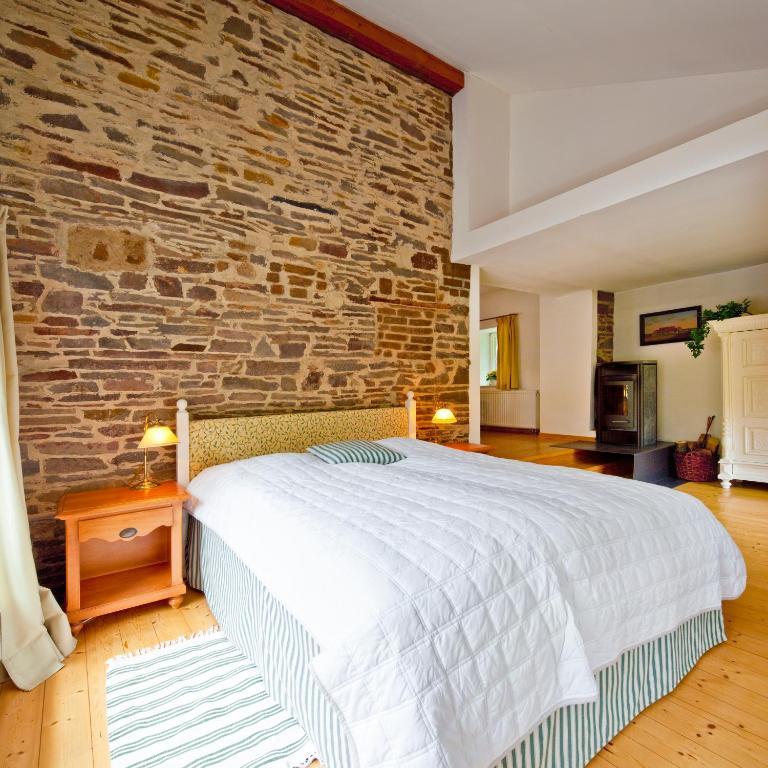Romantik Hotel Landhaus Baerenmuehle Frankenau Bilik gambar